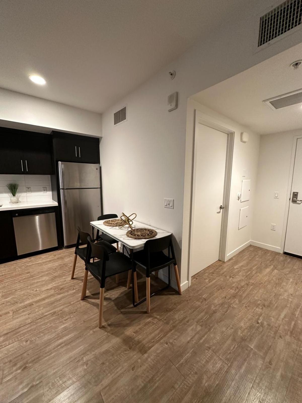Hollywood Universal Studios Apartment Free Parking Los Angeles Bagian luar foto