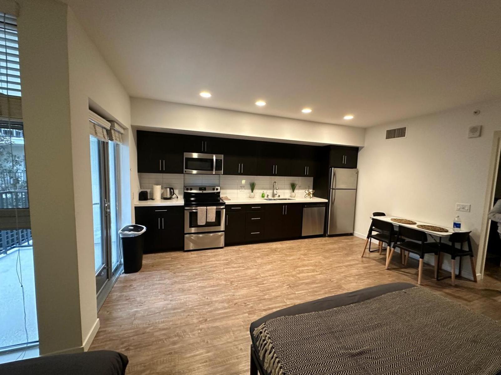 Hollywood Universal Studios Apartment Free Parking Los Angeles Bagian luar foto